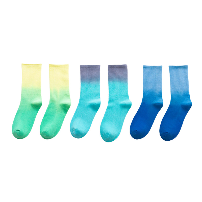 Gradient Sports Casual Fashion Cotton Socks