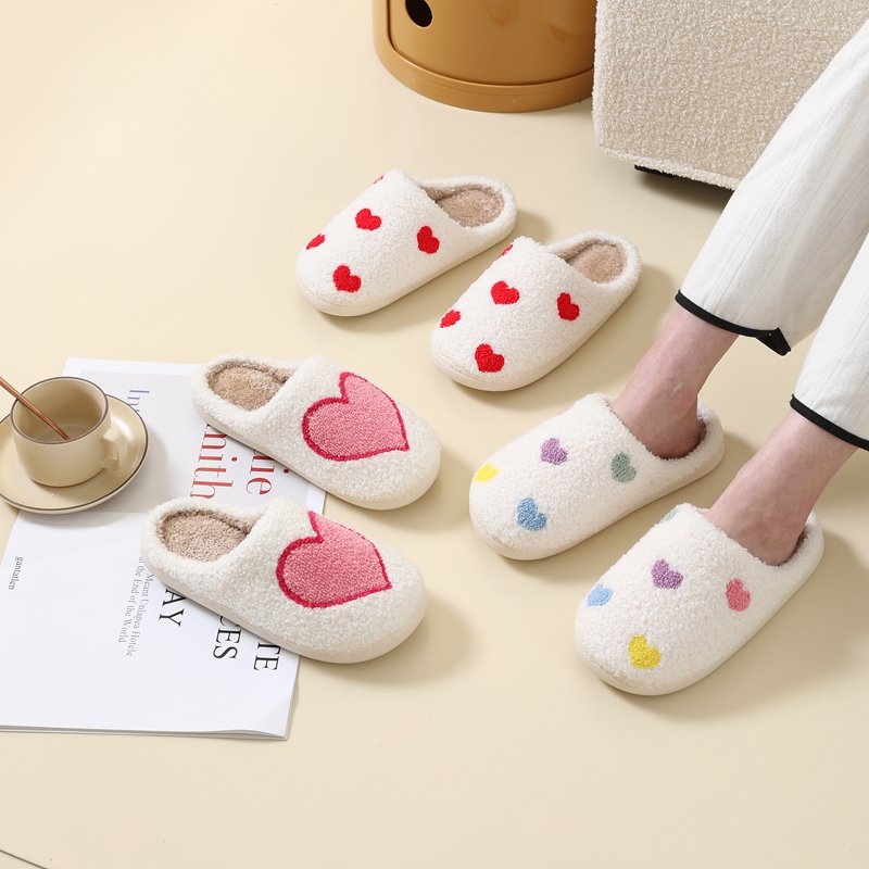 Women’s Colorful Hearts Winter Indoor Plush Slipper