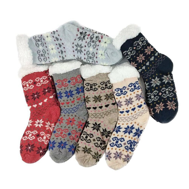 Gradient Sports Casual Fashion Cotton Socks