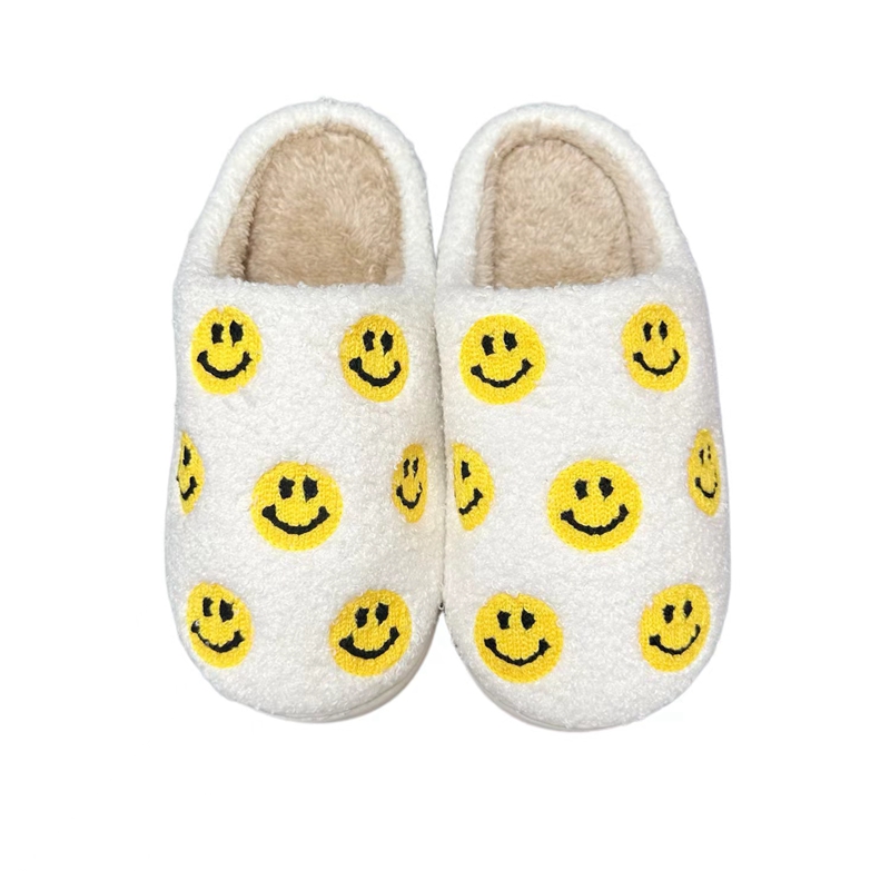 Adults’ Cute Small Yellow Faces Winter Indoor Plush Slipper